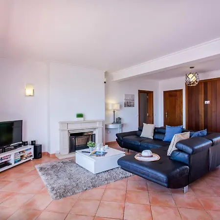 Villa Junico By