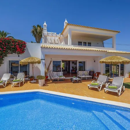 Villa Junico By *